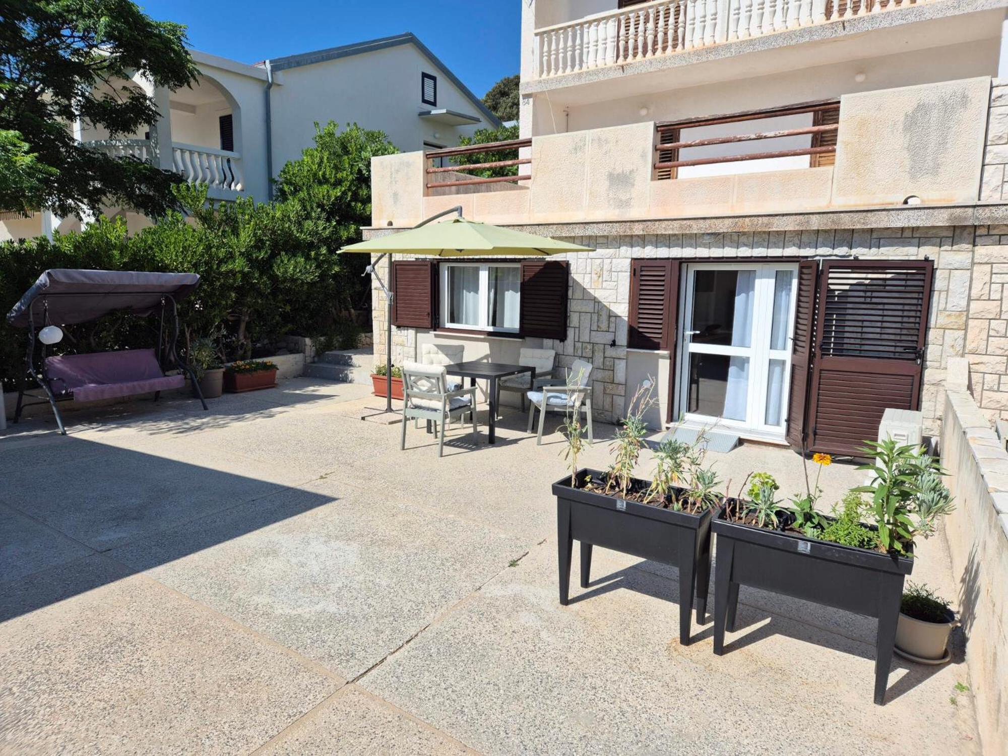 Apartments Marzic Pag Town Buitenkant foto